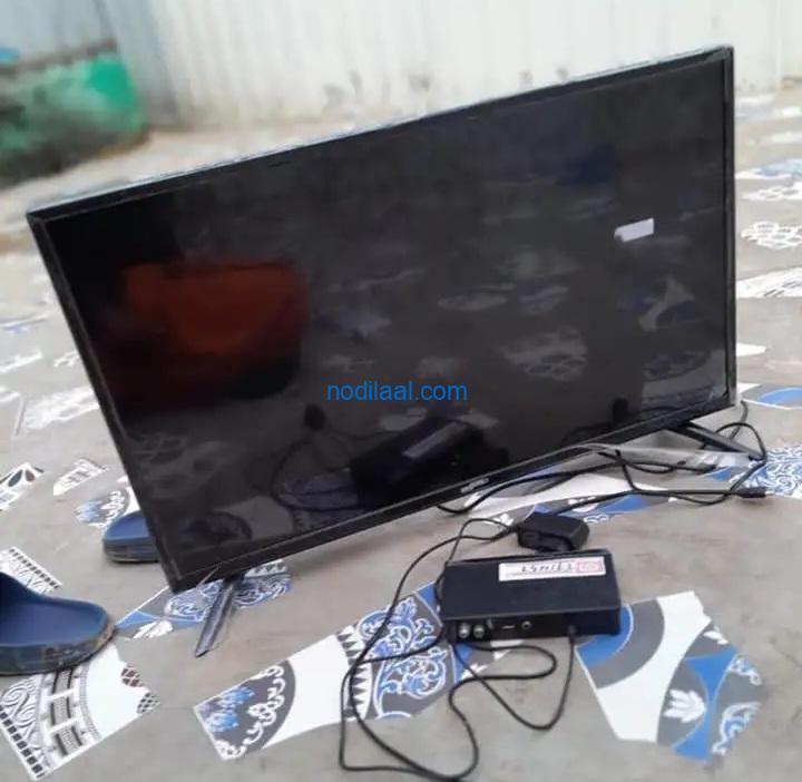 Tv 32inch astaan wata celis cusub wax yar laheestey