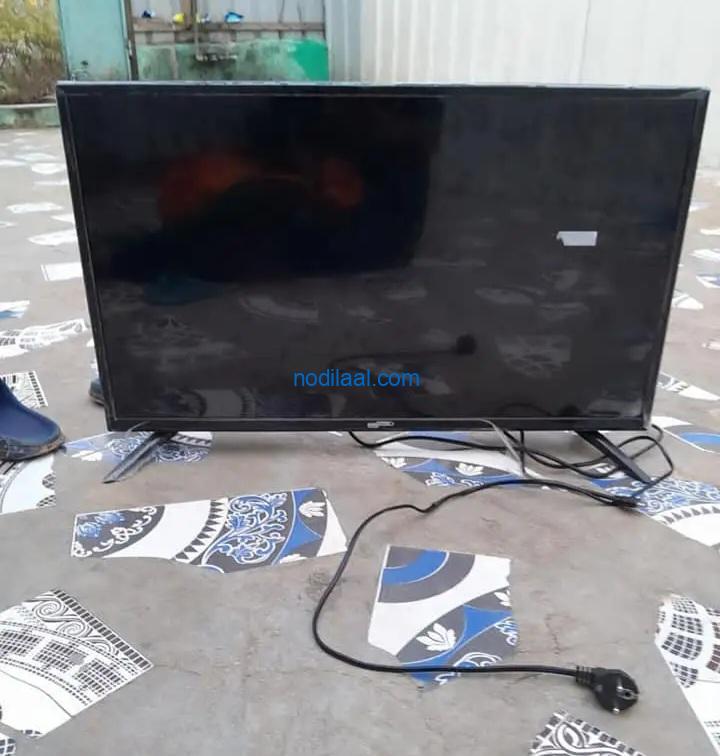 Tv 32inch astaan wata celis cusub wax yar laheestey