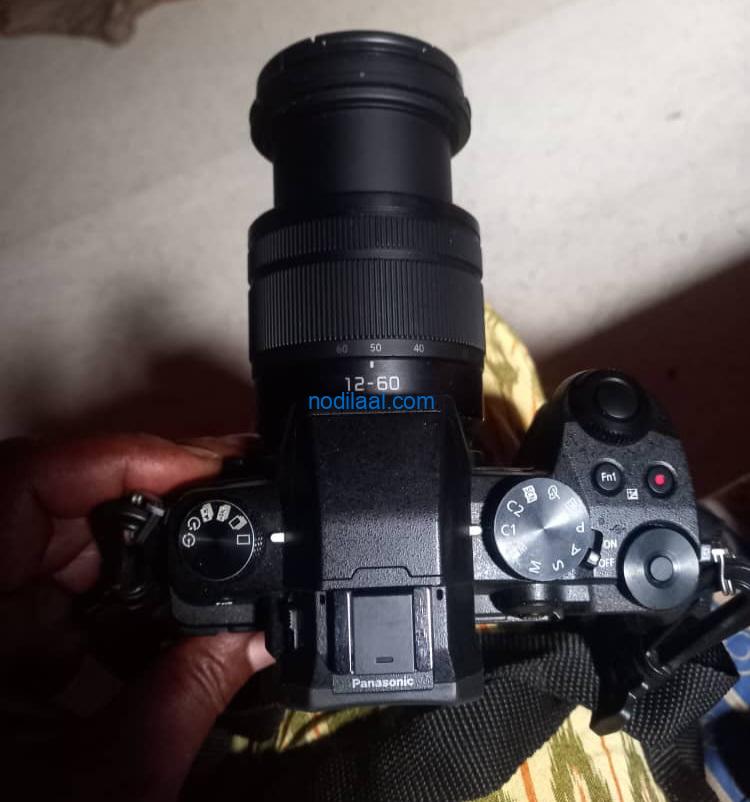 Camera Magaca waa Lumix