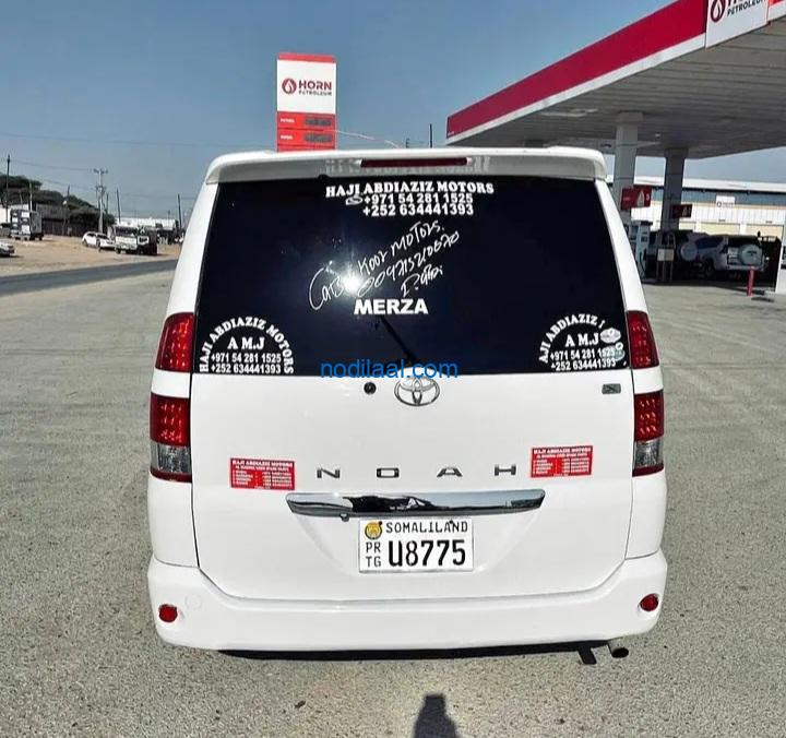 Toyota noah