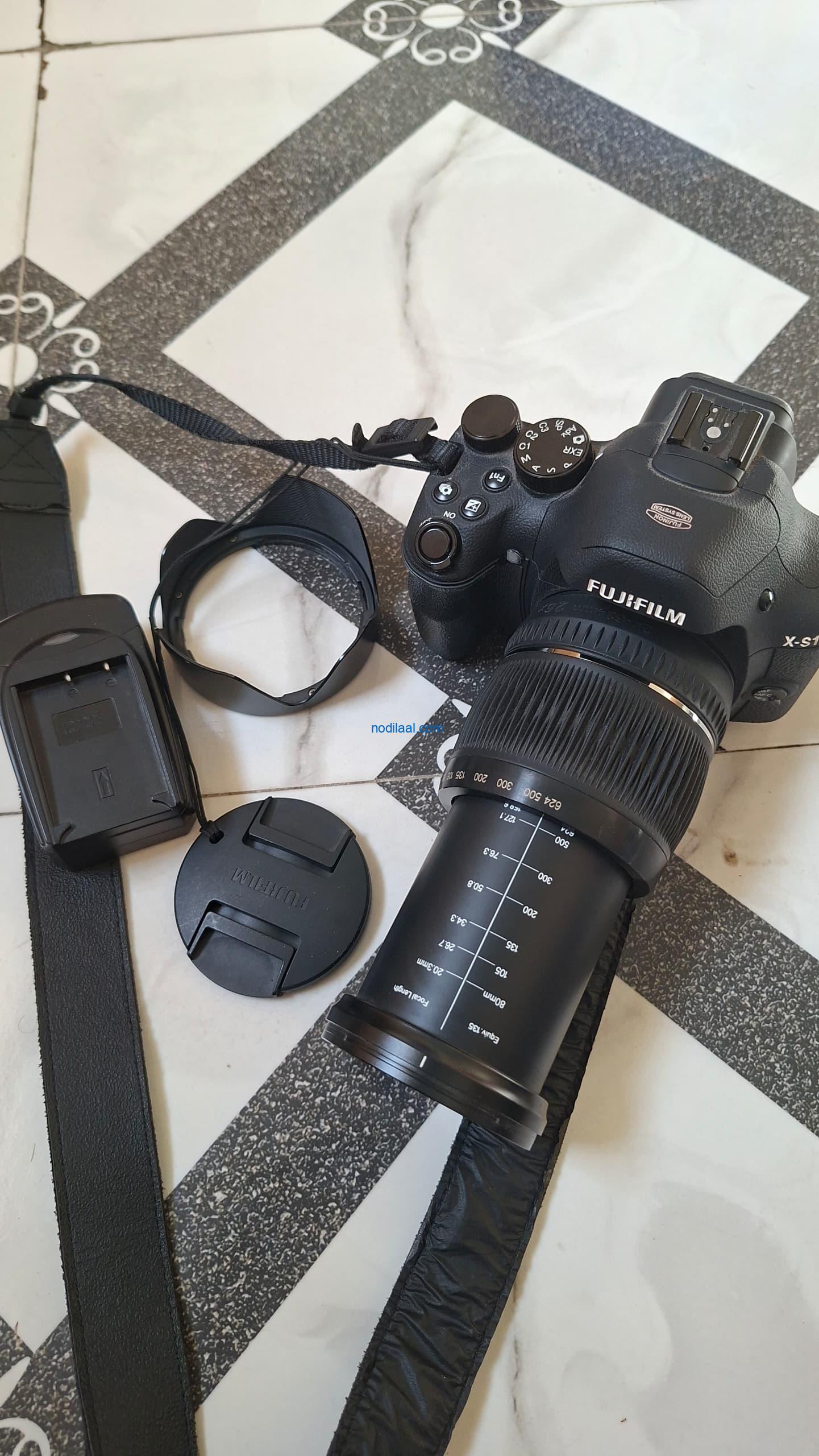 Camera Fujifilm xs1